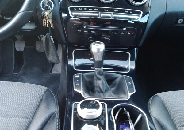 Mercedes-Benz Klasa C cena 69900 przebieg: 197900, rok produkcji 2018 z Żnin małe 781